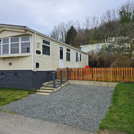 Wonderful 2 Bedroom Mobile Home Aberystwyth Exterior foto